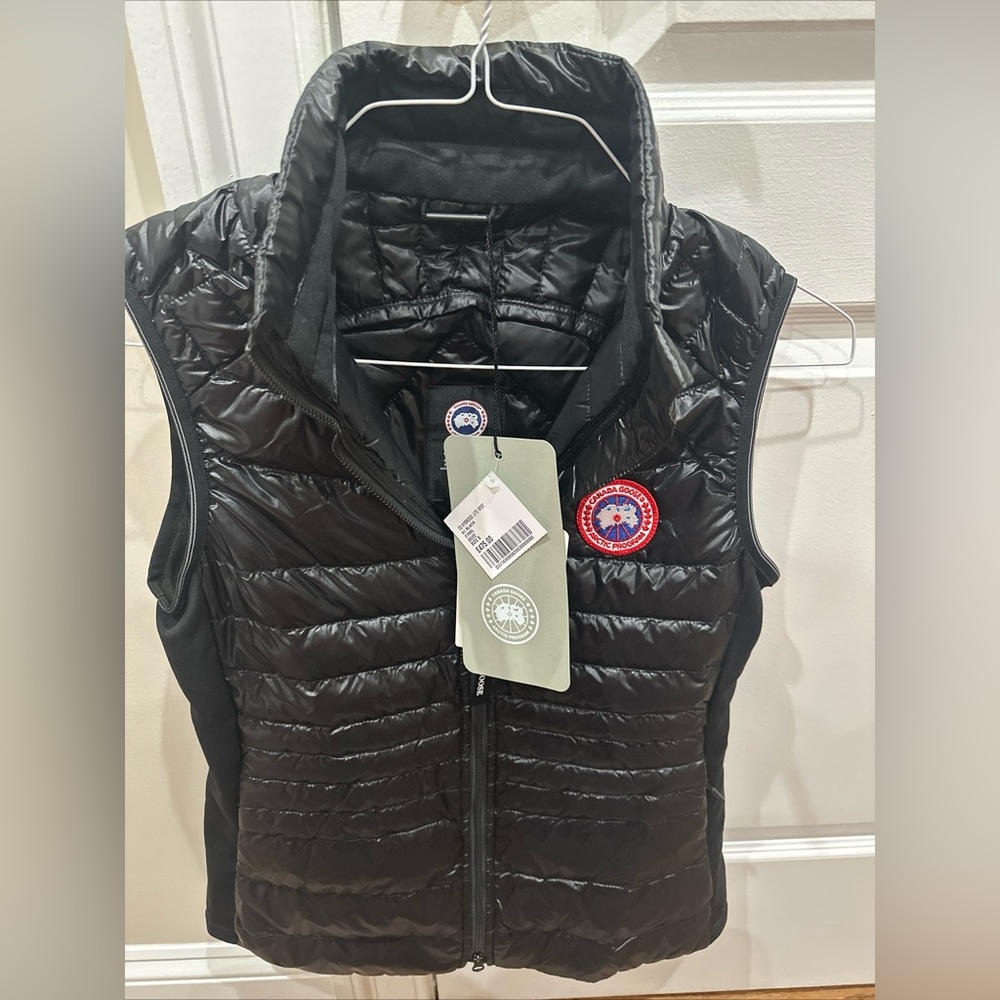 Canada Goose Women’s Hybridge Lite Vest size small black